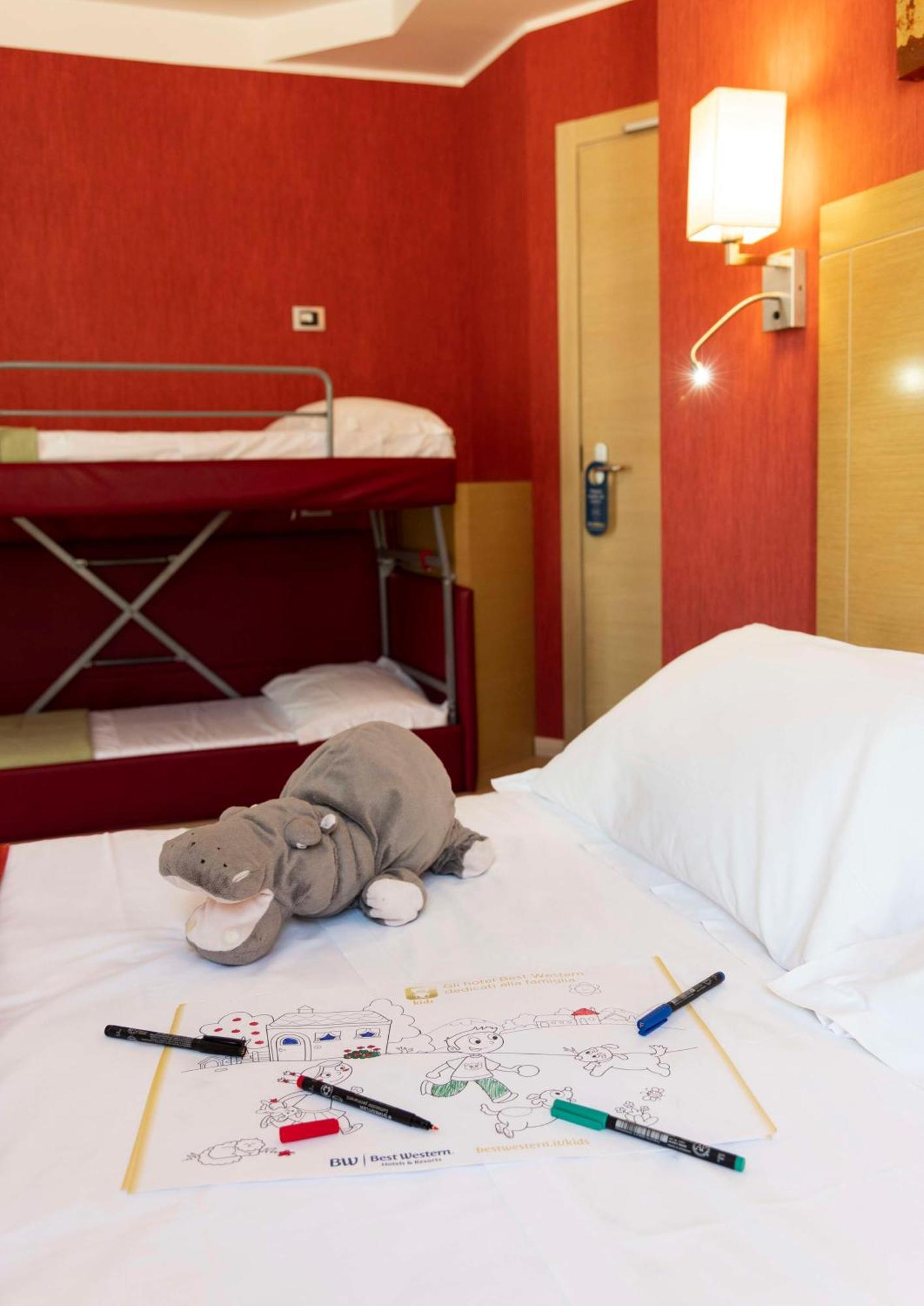 Best Western Porto Antico Genova Esterno foto